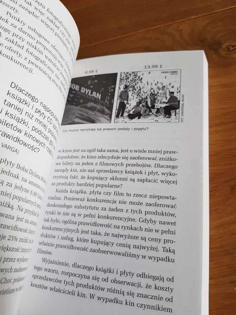 Dlaczego piloci kamikadze zakładali hełmy? Czyli ekonomia bez tajemnic
