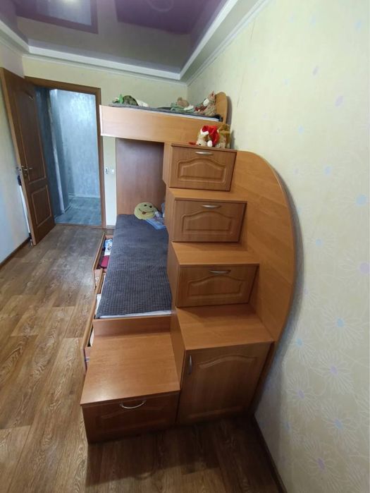 Ліжко двуярусне + два матраци