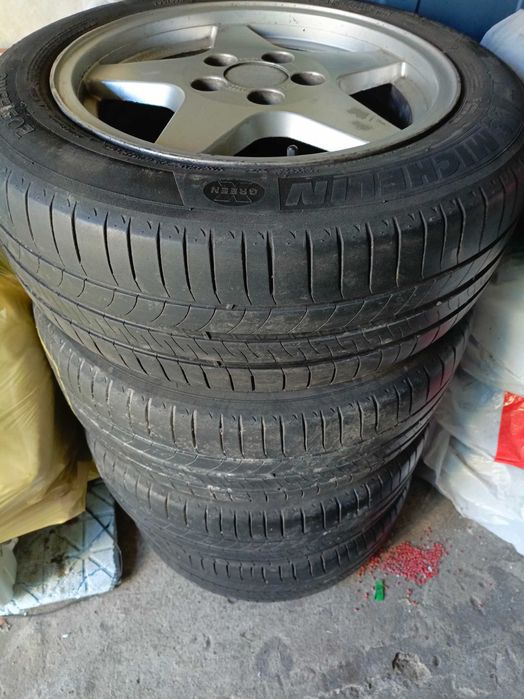 Koła felgi 205/55/R16  letnie 7x16ET35
