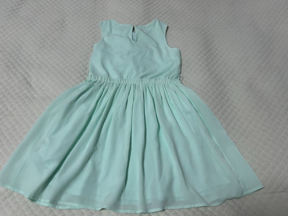 Sukienka firmy fribo rozm 134/140