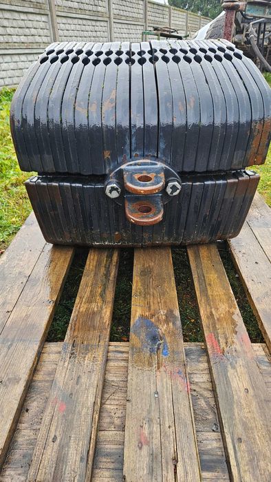 Obciążnik  przedni do ciągników New Holland