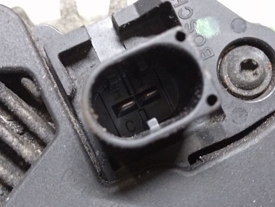 Генератор Volkswagen Touareg 180А Туарег 2003-2006 Разборка Розборкам