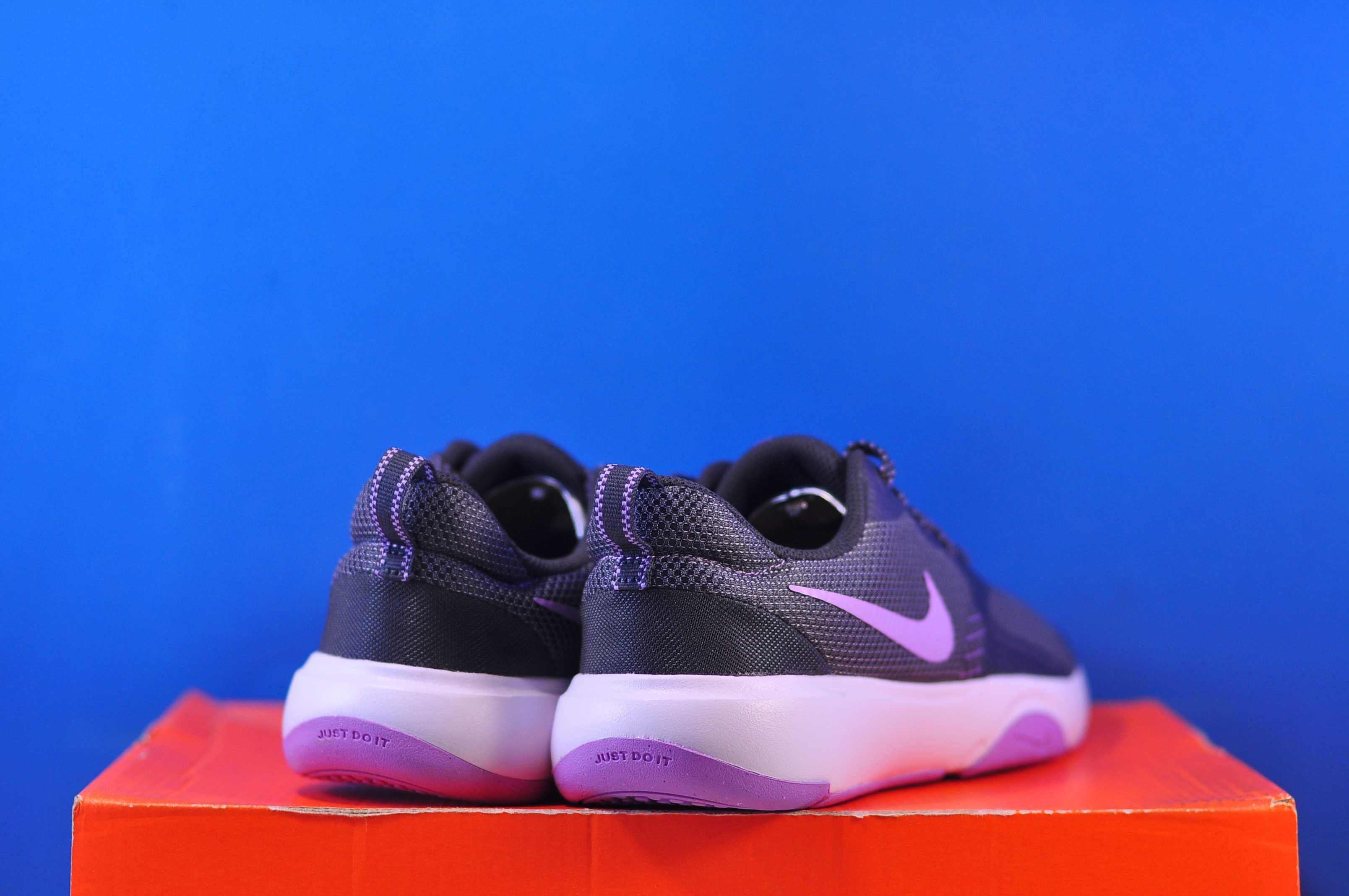 Кросівки Nike City Rep Adidas Swift Run 22  Оригінал