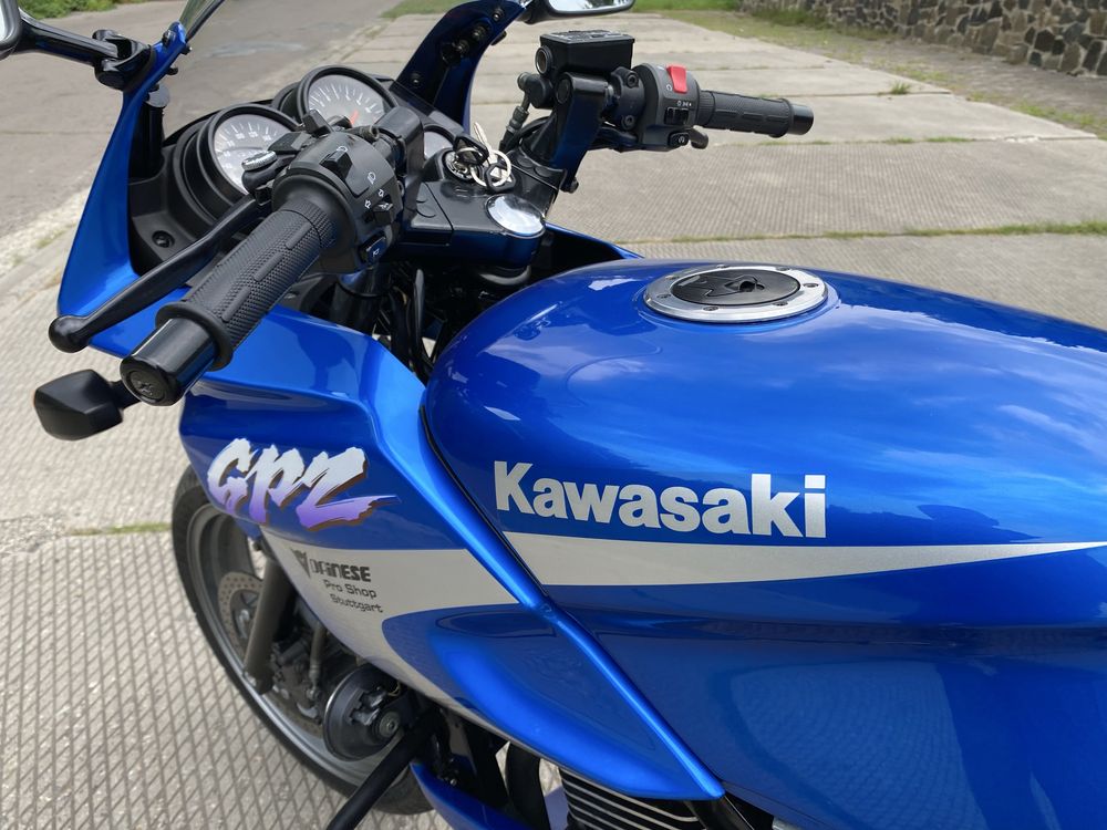 Свіжопригнаний kawasaki gpz 500