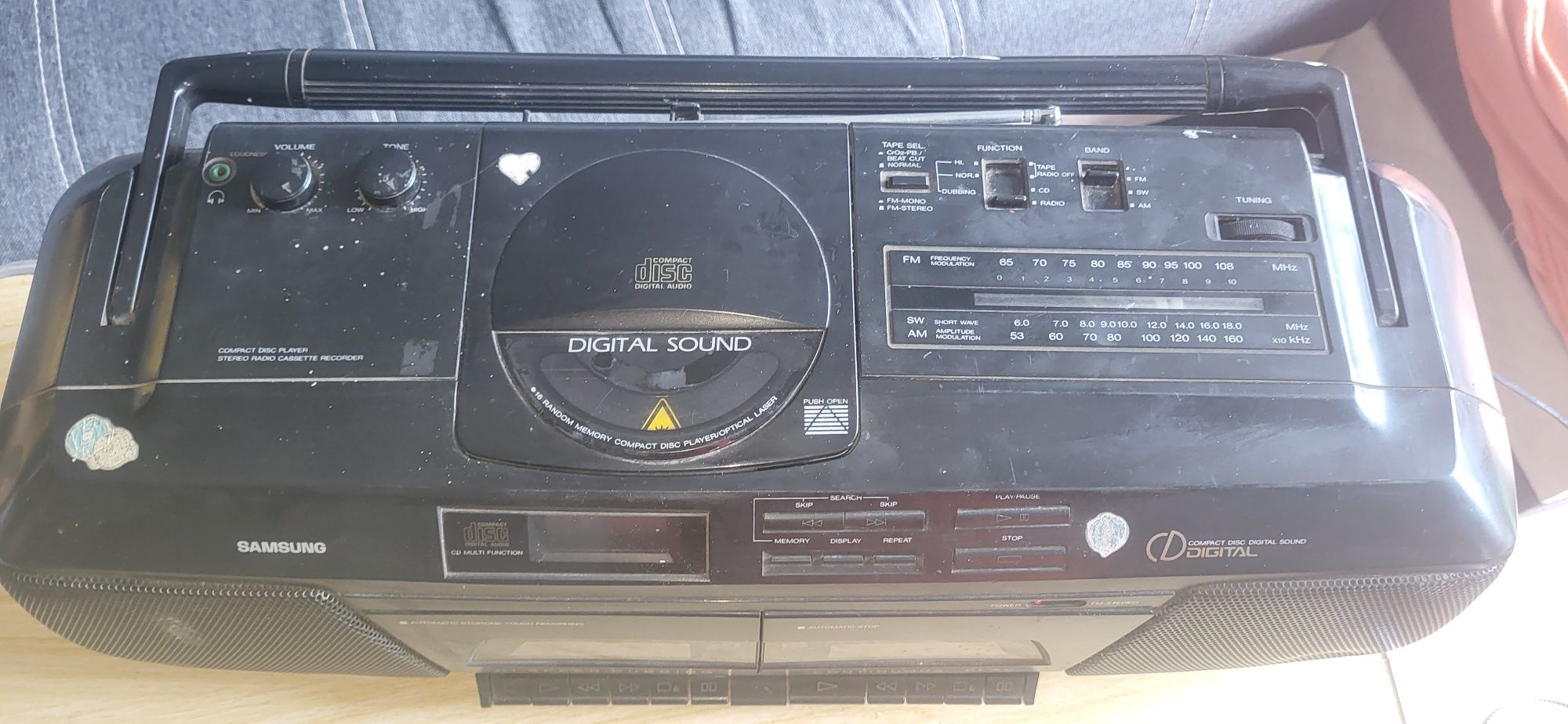 Radiomagnetofon samsung