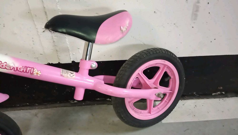 Rowerek biegowy 16 cali różowy