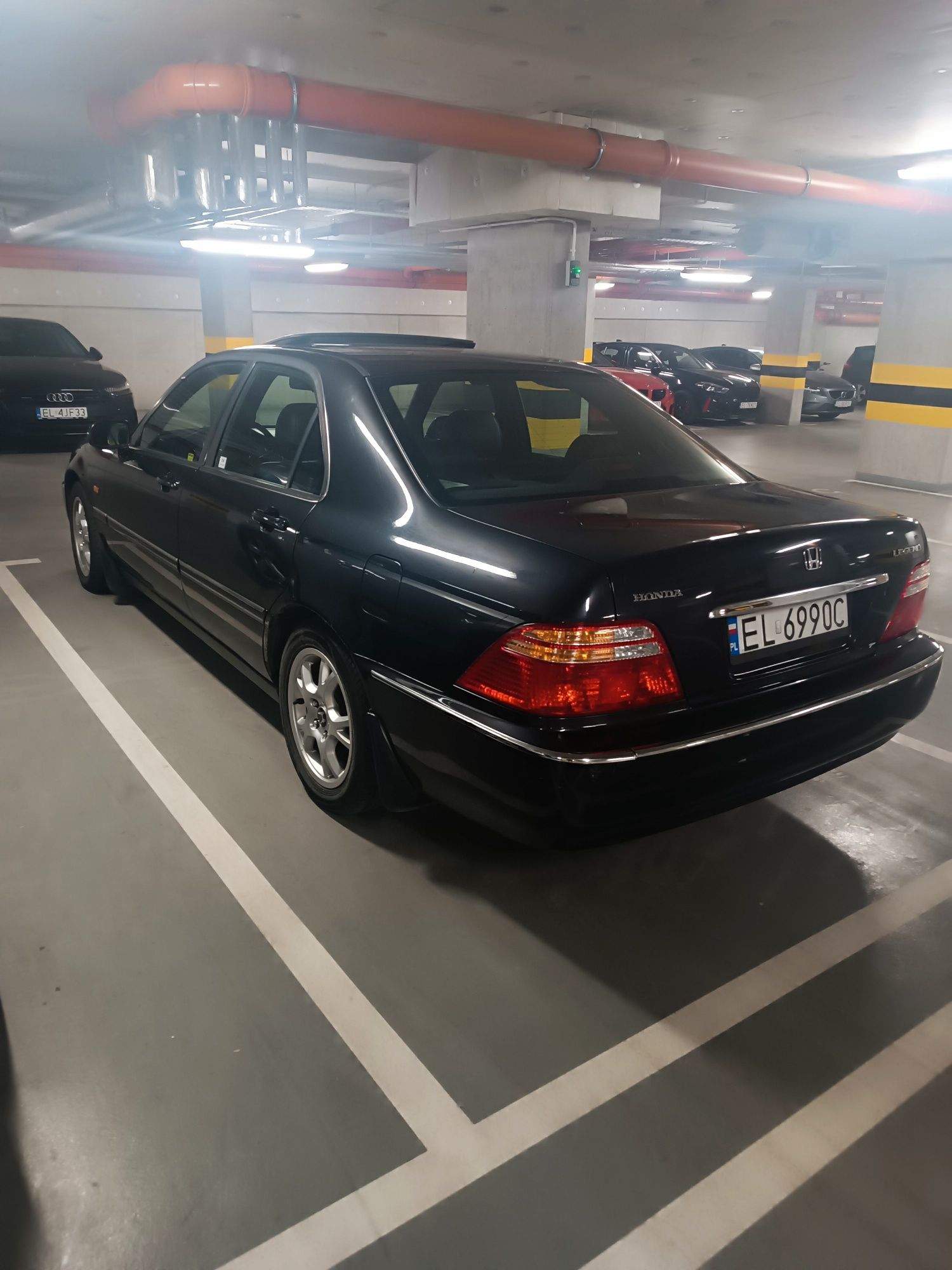 Honda Legend 3.5 V6 208KM