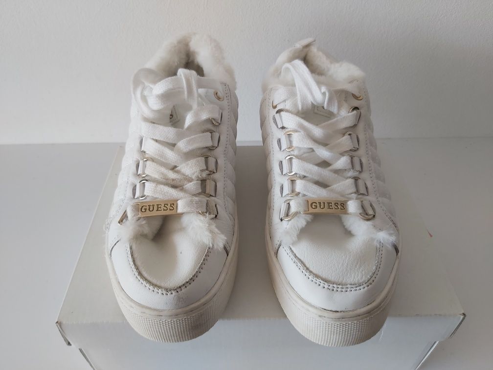 Sneakersy białe GUESS tenisówki 38 pakowane półbuty futerko