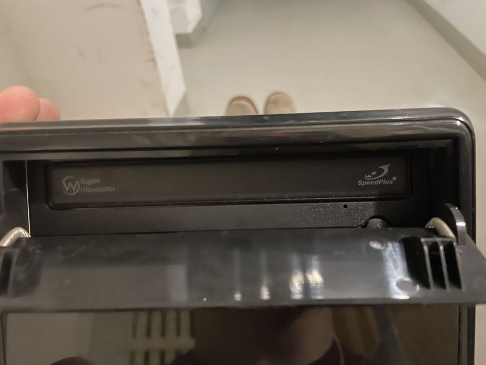 Skomputer stacjonarny, intel core i3, 6gb ram, DVD-W