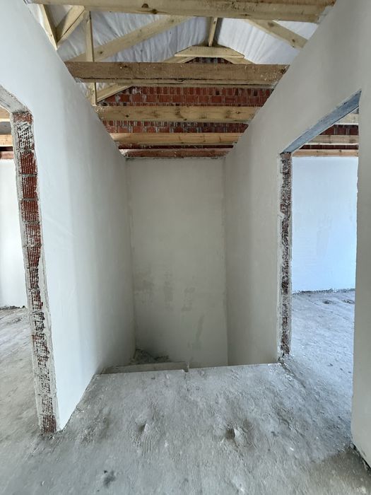 Таунхаус Буча РОЗСТРОЧКА Газ