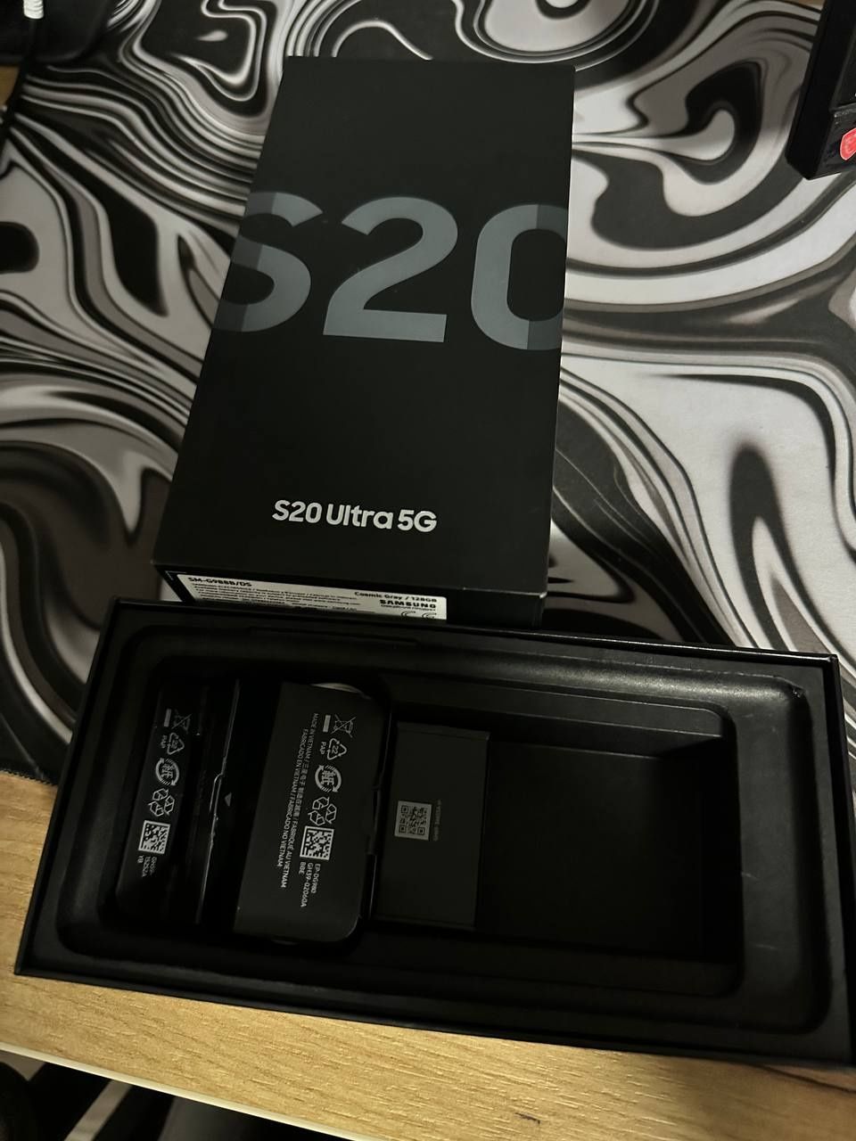 Samsung S20 Ultra 5G 12/128 2сім з коробкою