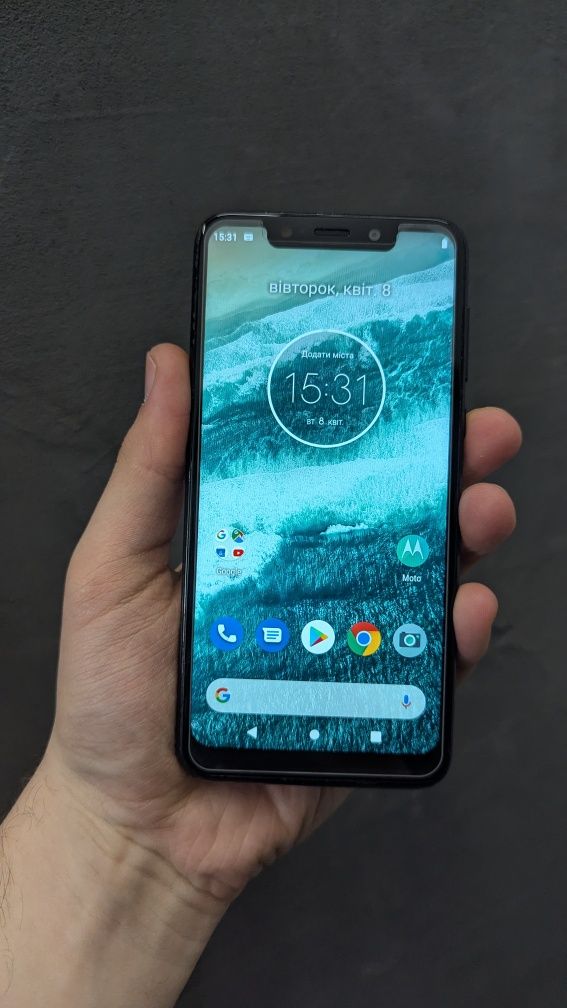 Motorola One 4/64GB 5,9" компактний 2 SIM + скло в подарунок