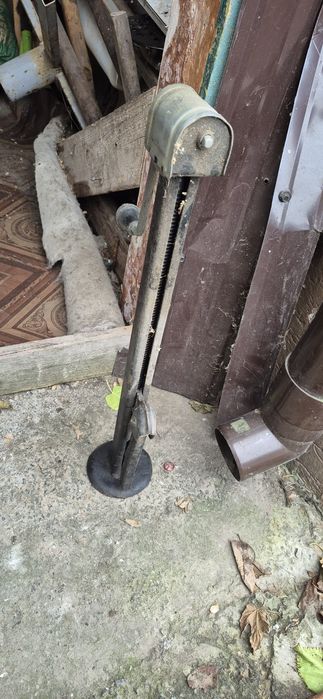 Продам донкрат в отличном состоянии