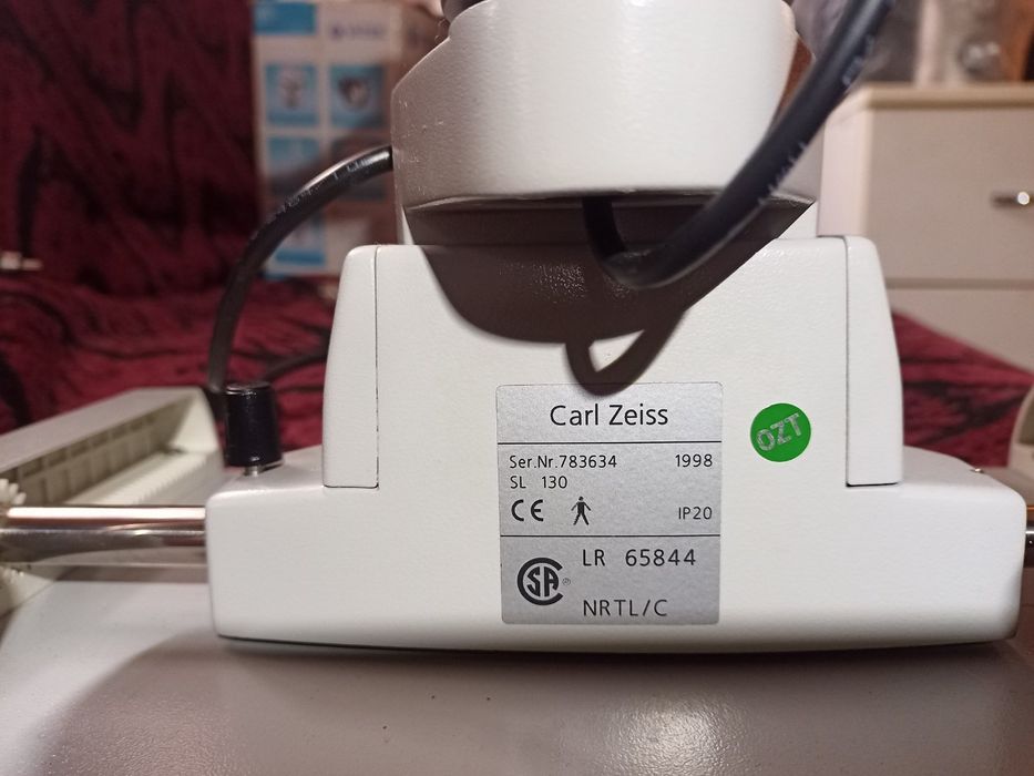 Щілинна лампа Zeiss SL-130