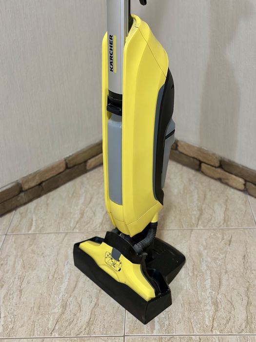 Миючий пилосос Karcher FC5