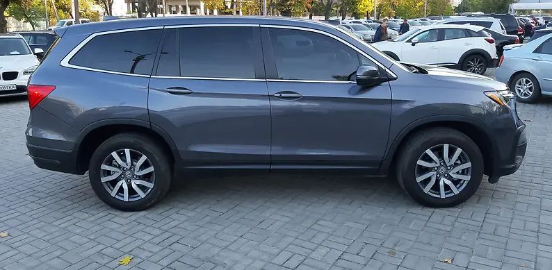 Продам Honda Pilot 2019 г