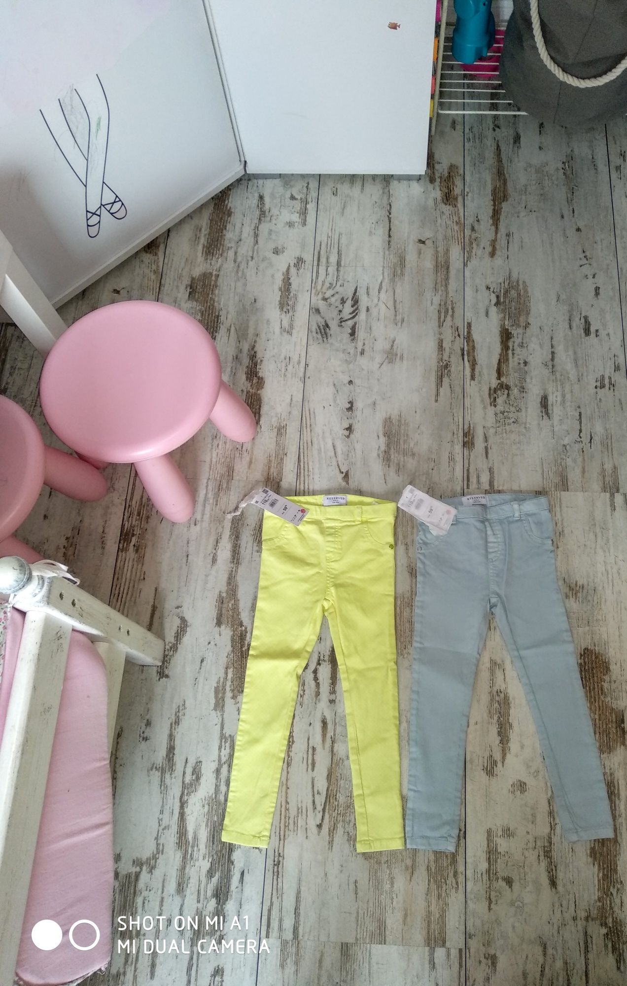 Spodnie Reserved  z metkami r 92,104..128 zl wysyłka 3 zl