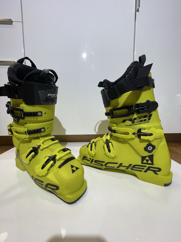 Buty narciarskie Fischer RC4 130 Thermoshape