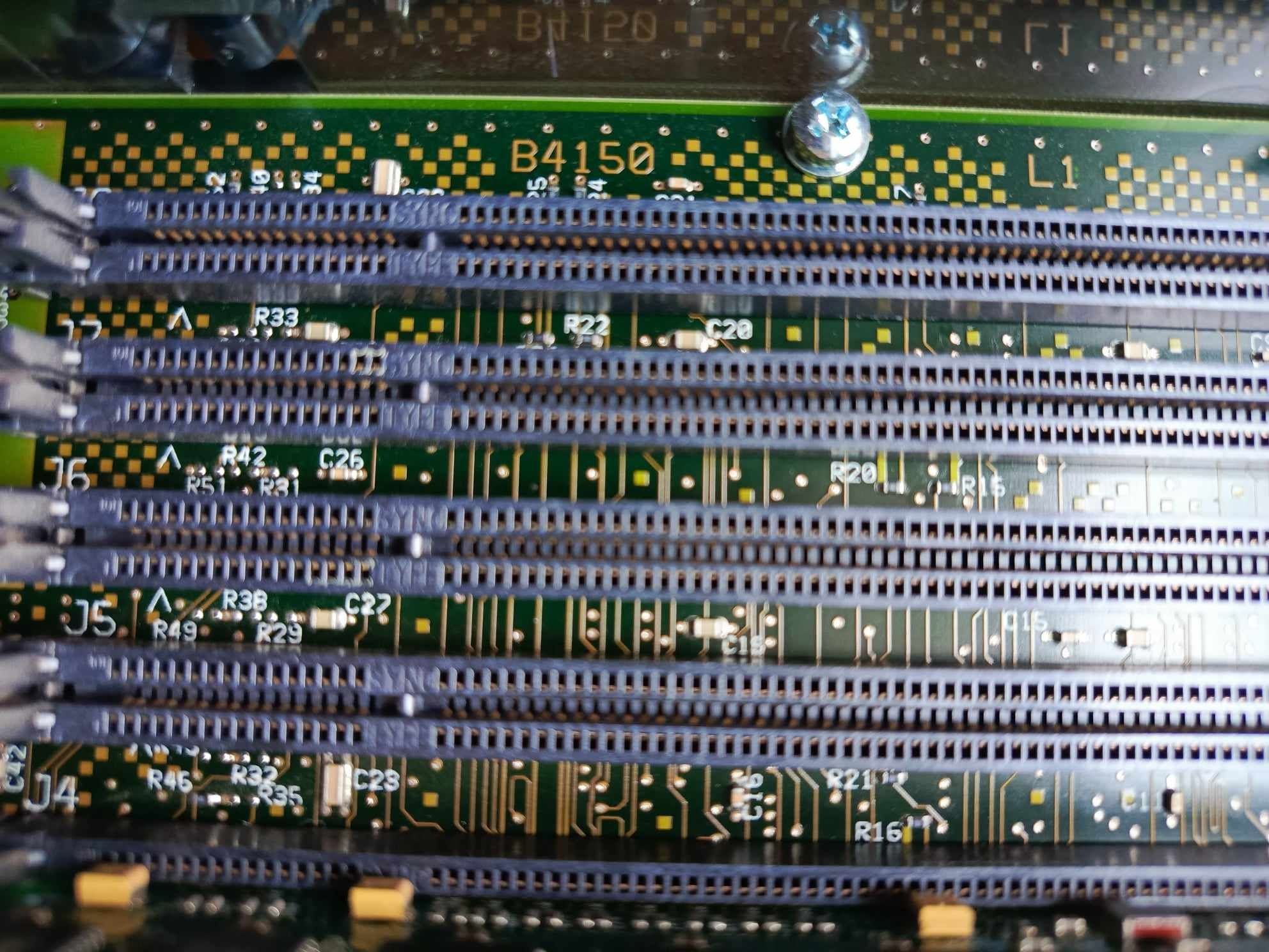 Pamięć z serwera Memory B4150