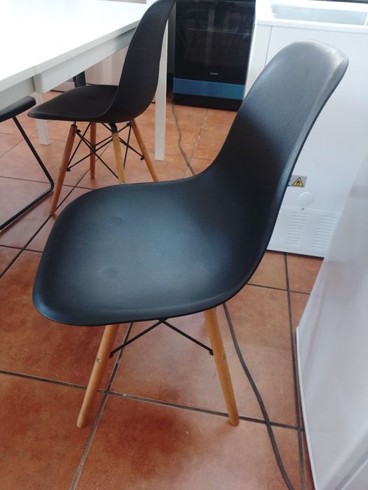 Conjunto Mesa Extensível + 4 Cadeiras