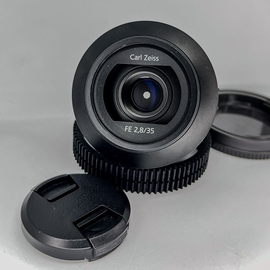 Sony Zeiss FE 35 mm f/2.8 ZA Sonnar T* (SEL35F28Z)