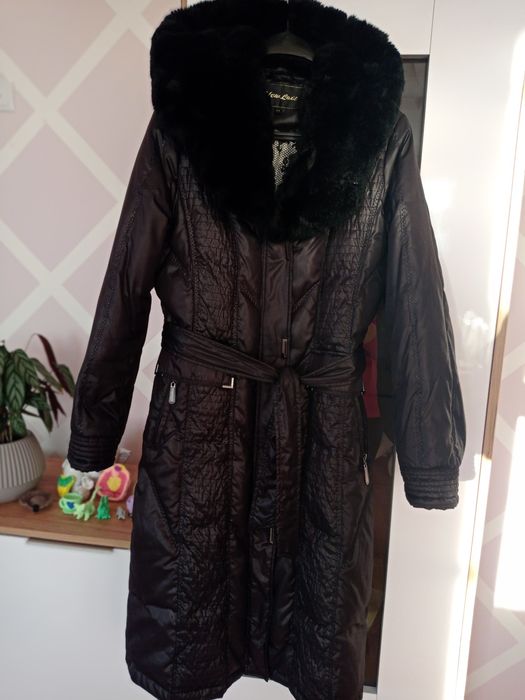 Куртка зимова пальто пуховик