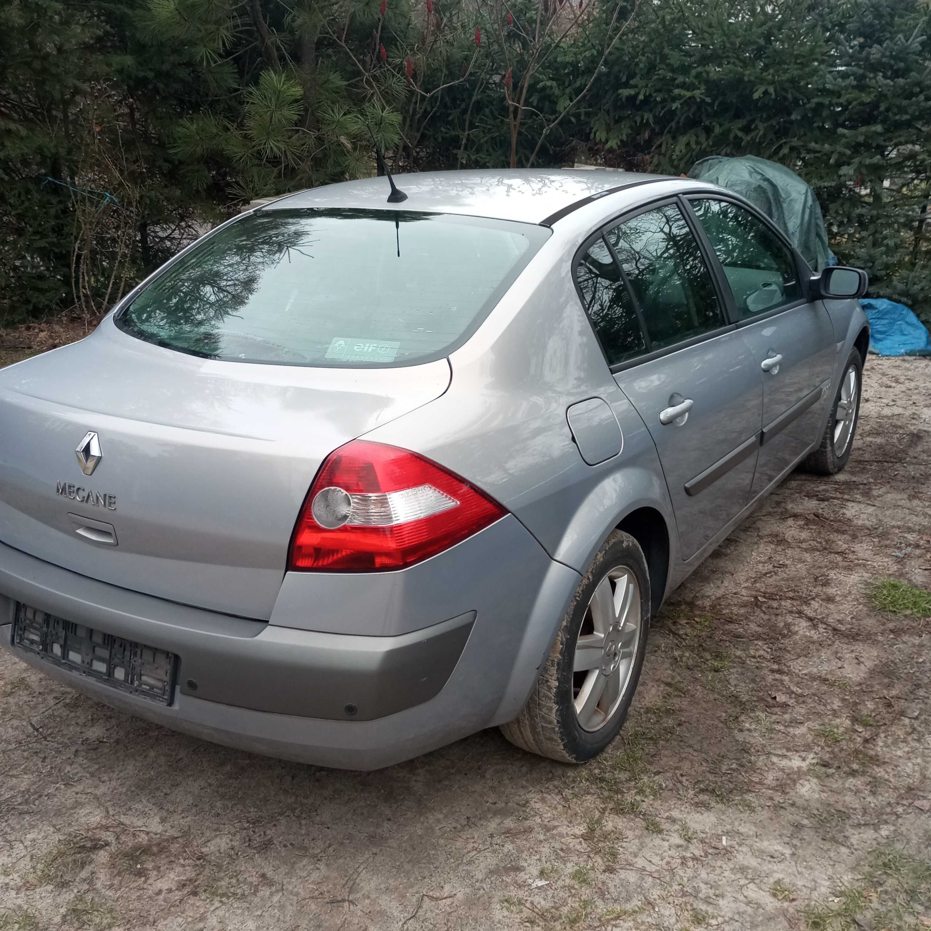 Tył klapa zderzak Renault Megane 2 sedan kolor tea19