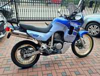 Honda Transalp Niezawodny klasyk Honda Transalp 600 nie do zdarcia