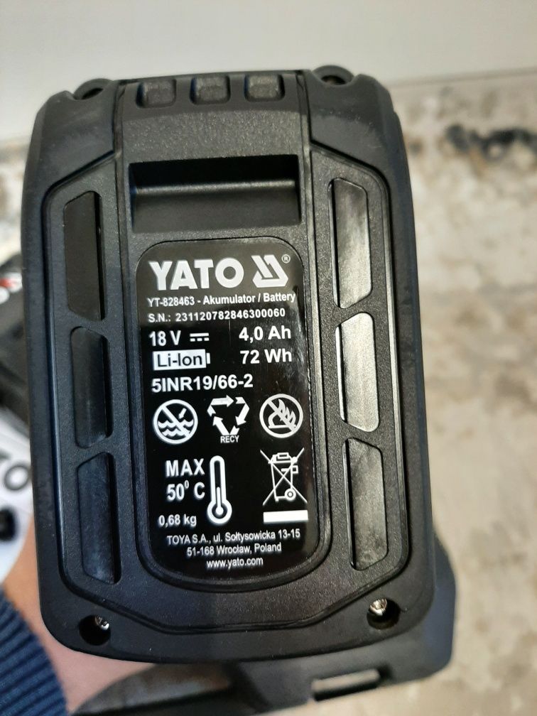 Ударный аккумуляторный гайковерт 1200 Нм 18В, YATO YT-828071