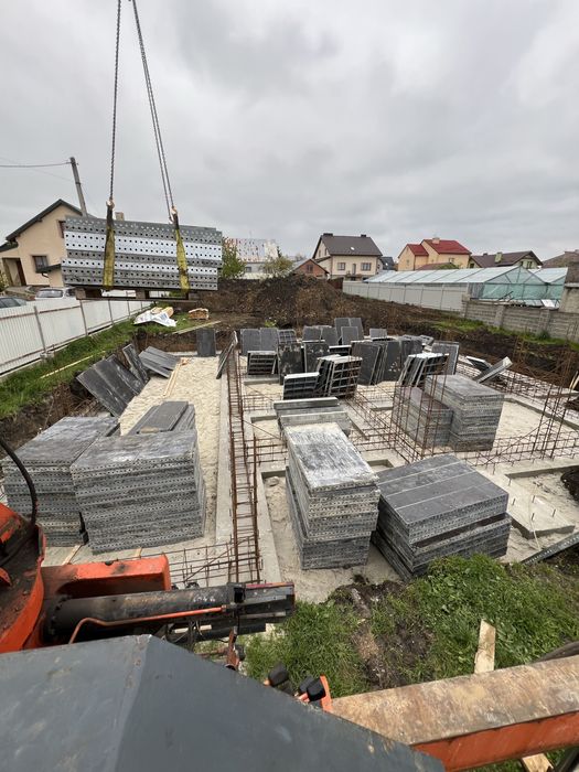 Оренда опалубки для фундаменту:Стінова,Колони,Перекриття,