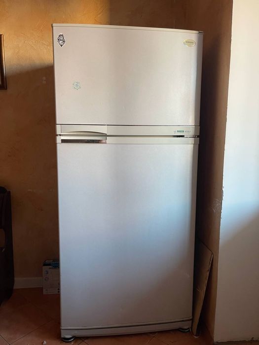 Холодильник Samsung SR-558DV — отличный рабочий вариант!