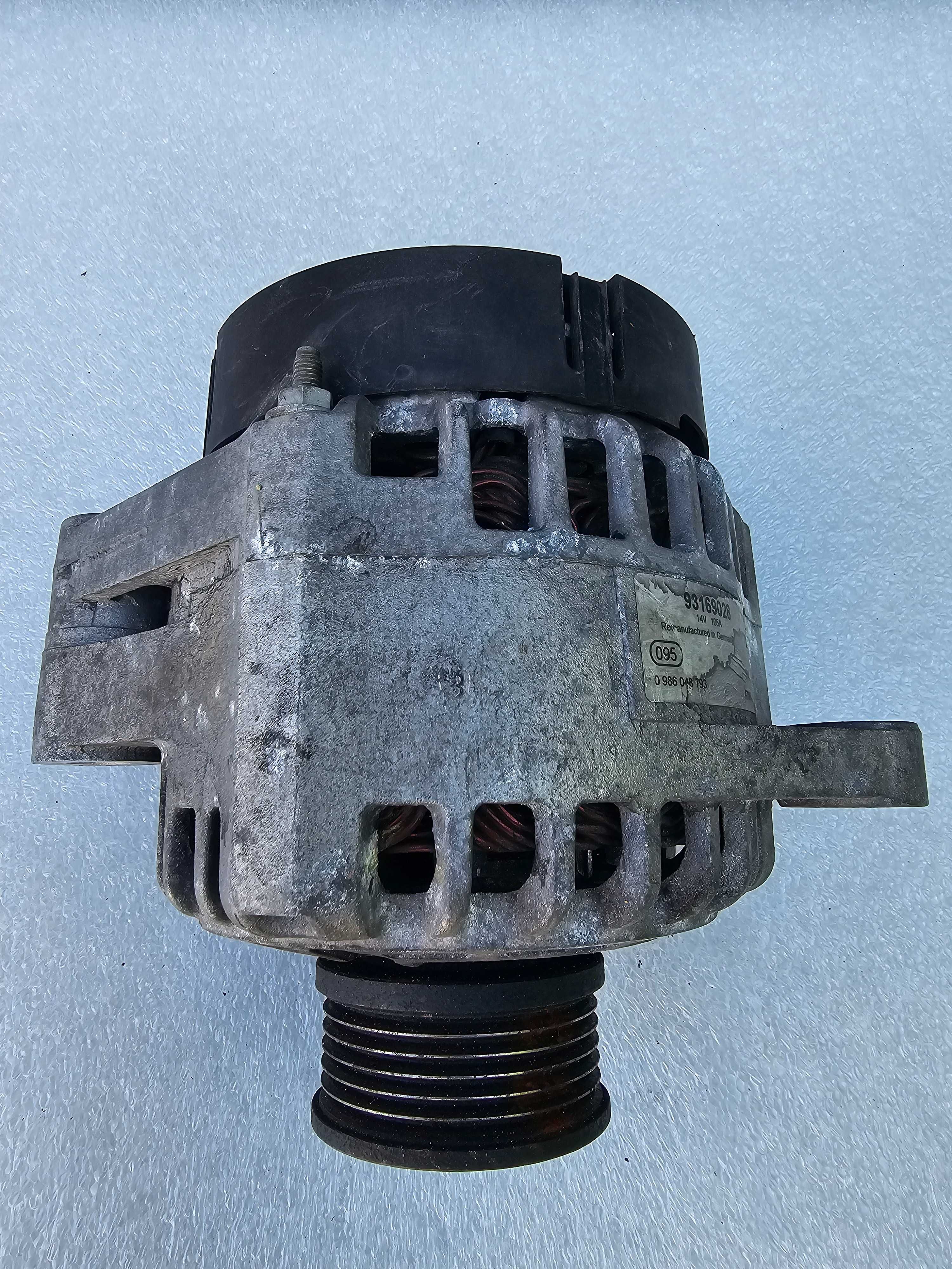 Alternator Opel Vectra C 1.9 CDTI Denso 105 Amper