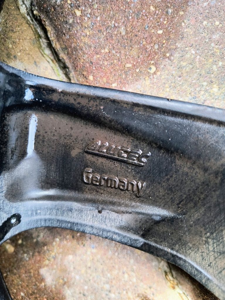 Koła opony Felgi aluminiowe alutec 16