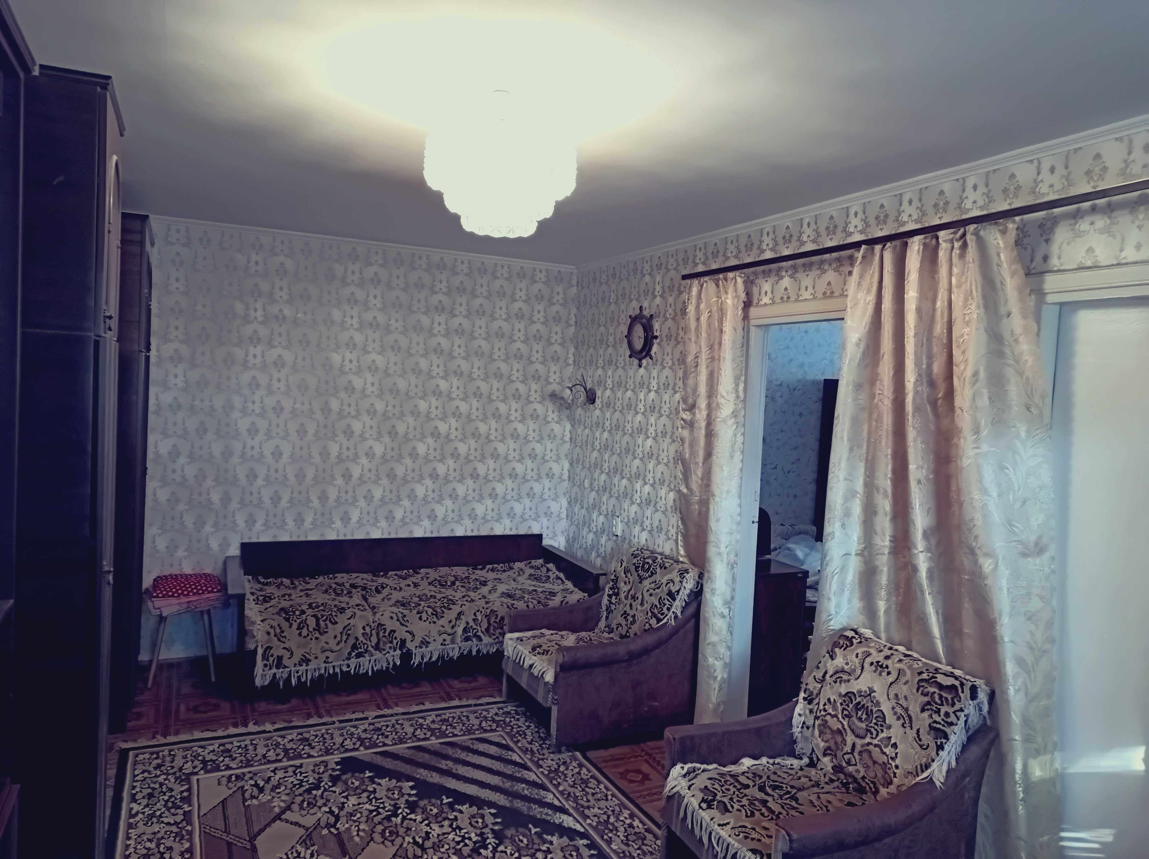 Продам 4-комнатную квартиру в Лесках, 62,8 кв.м в хорошем состоянии.