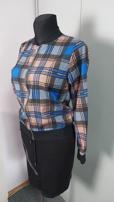 Rozpinana bluza damska, cienka, kurtka bomberka