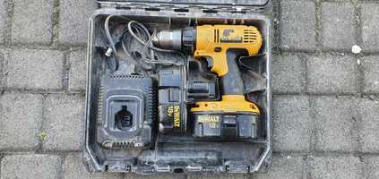 Шуруповерт Dewalt робочий