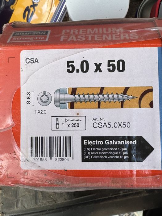 Wkręty ciesielskie 8x 250 szt TORX do łączników złączy Simpson CSA