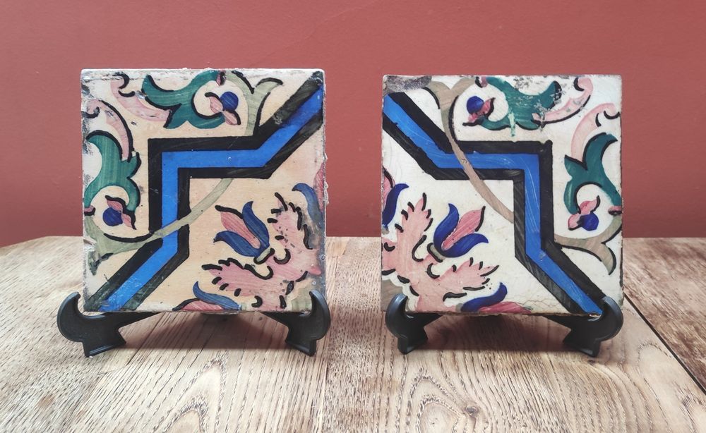 Azulejo princípios do séc.XX padrão icónico_ 14x14cm