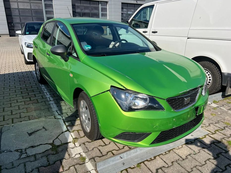 Seat Ibiza 1.4 16V MPI lekko uszkodzony