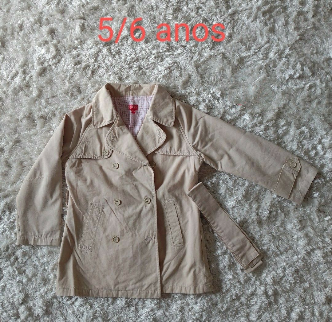 Lote de roupa de menina