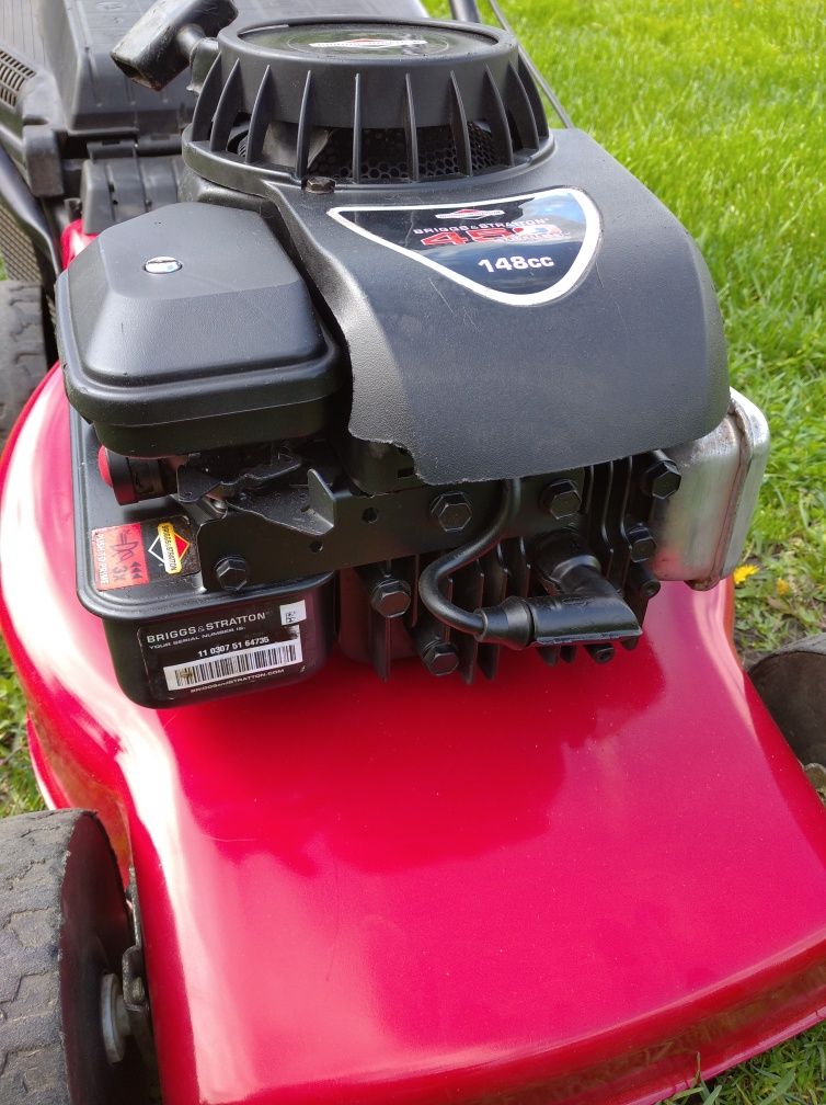 Газонокосарка Briggs and Stratton 450 .Газонокосилка, Косарка.