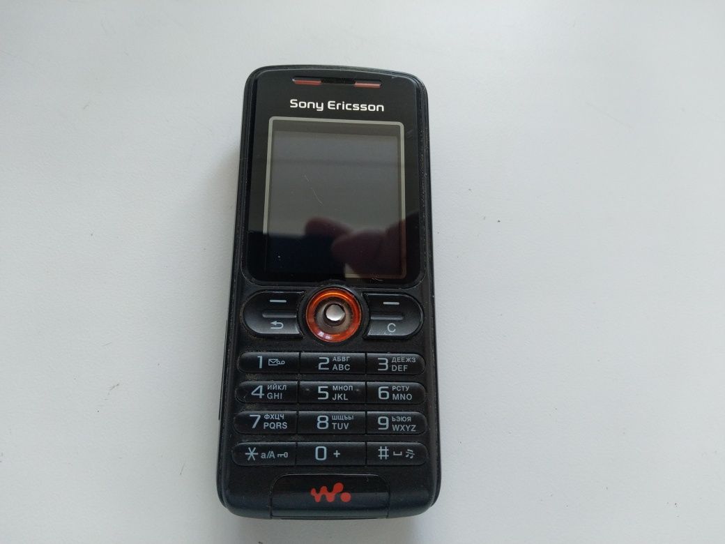 Sony Ericsson W200i