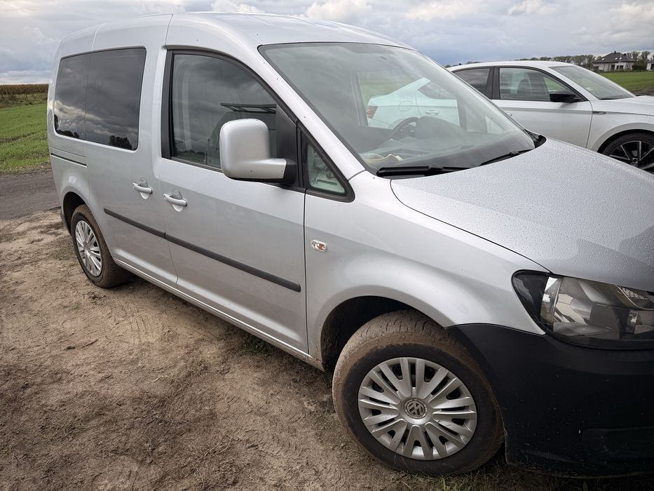 Volkswagena Caddy 1.6 TDI   Faktura vat 23%