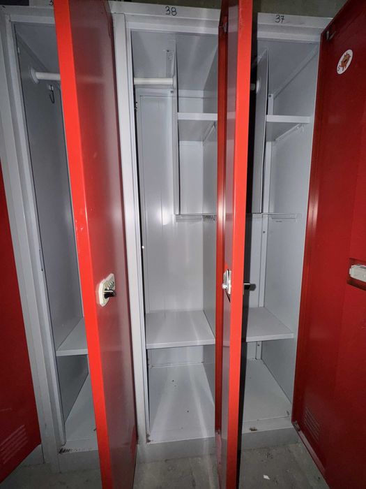 Szafki pracownicze / szafki szkolne z zamkiem na kod