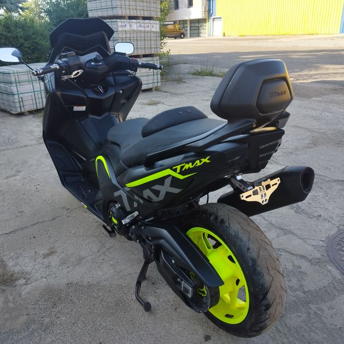 Yamaha T-Max 530