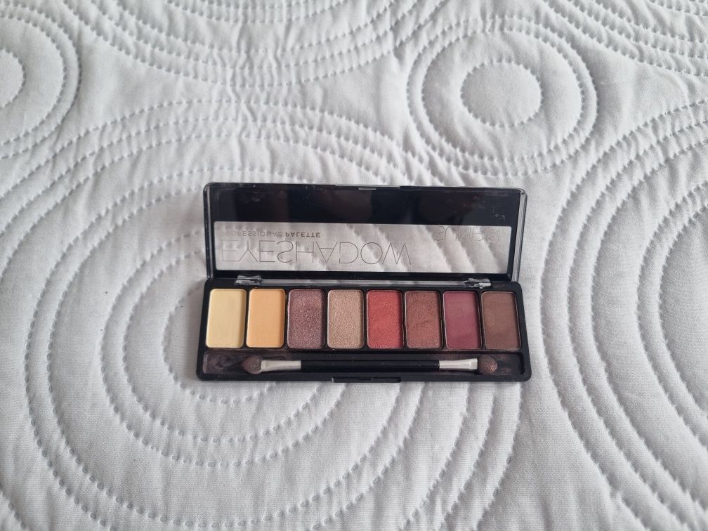 Eveline Eyeshadow Paleta cieni do powiek - 01 Sunrise