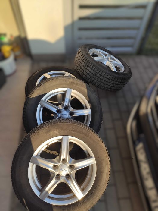 Felgi alufelgi Alutec 5x112 16" VW, Audi, Skoda z oponami zimowymi
