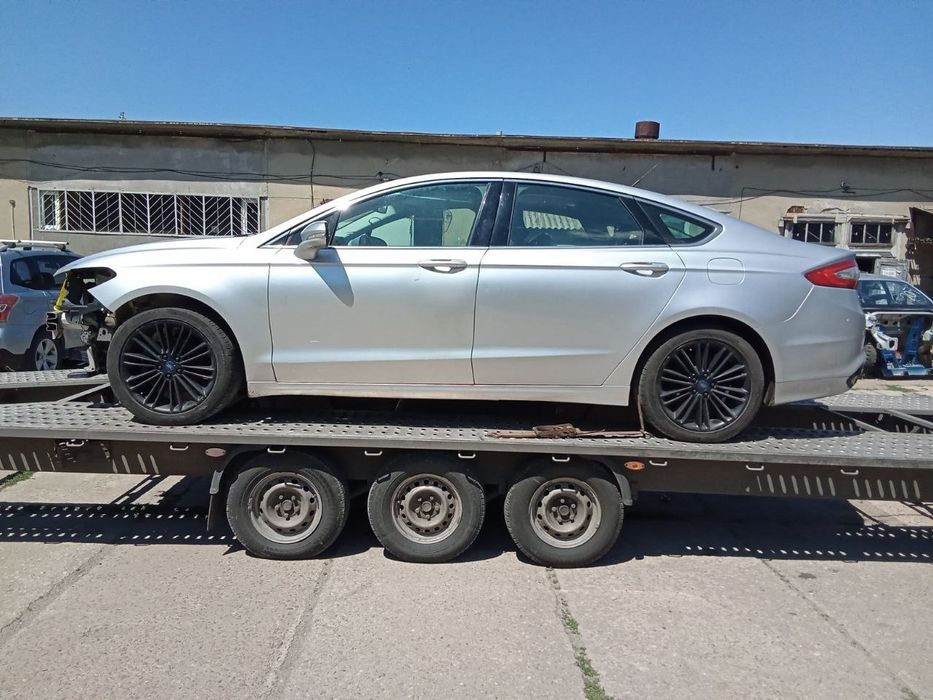 Двери !Форд Фьюжн