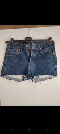 Nowe spodenki levis