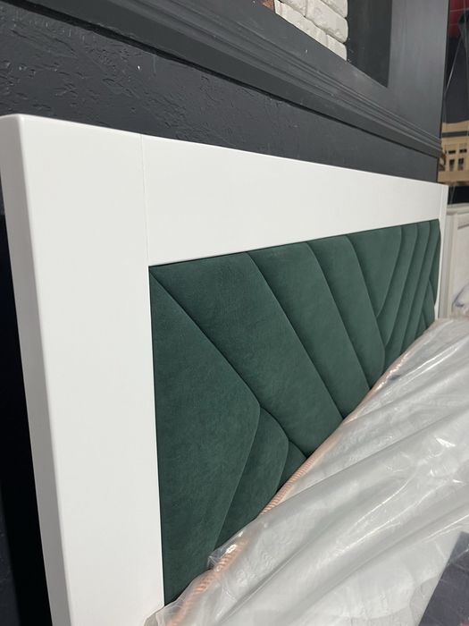 Ліжко,кровать,деревяне ліжко,матрац